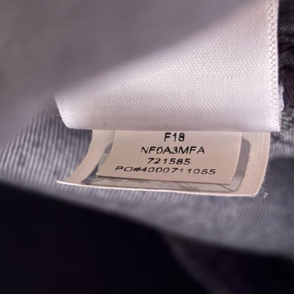 The North Face Women's Dark Blue Stretch Denim Jeans Size 2 Inseam 27" - Picture 6 of 7